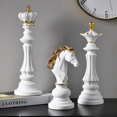 Modern Chess Piece set- Statue